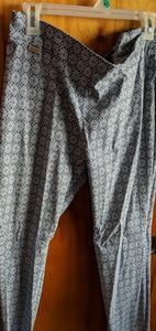 XL blue black and white print business pant